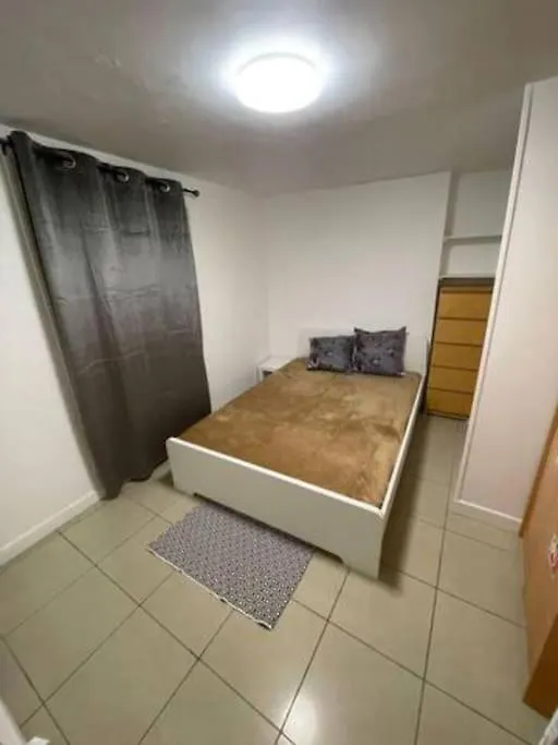 Apartment Grand - Montmartre - Republique - Anvers - 6 Pers Paris