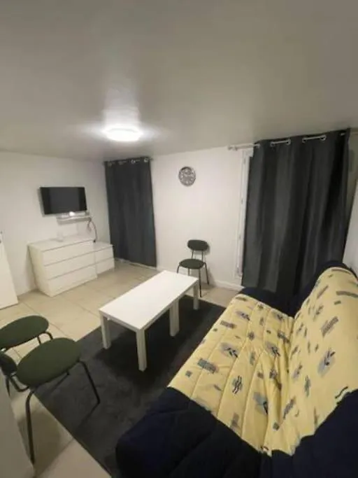 Grand - Montmartre - Republique - Anvers - 6 Pers Daire